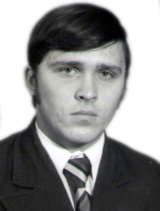 Козловских Виктор Николаевич.